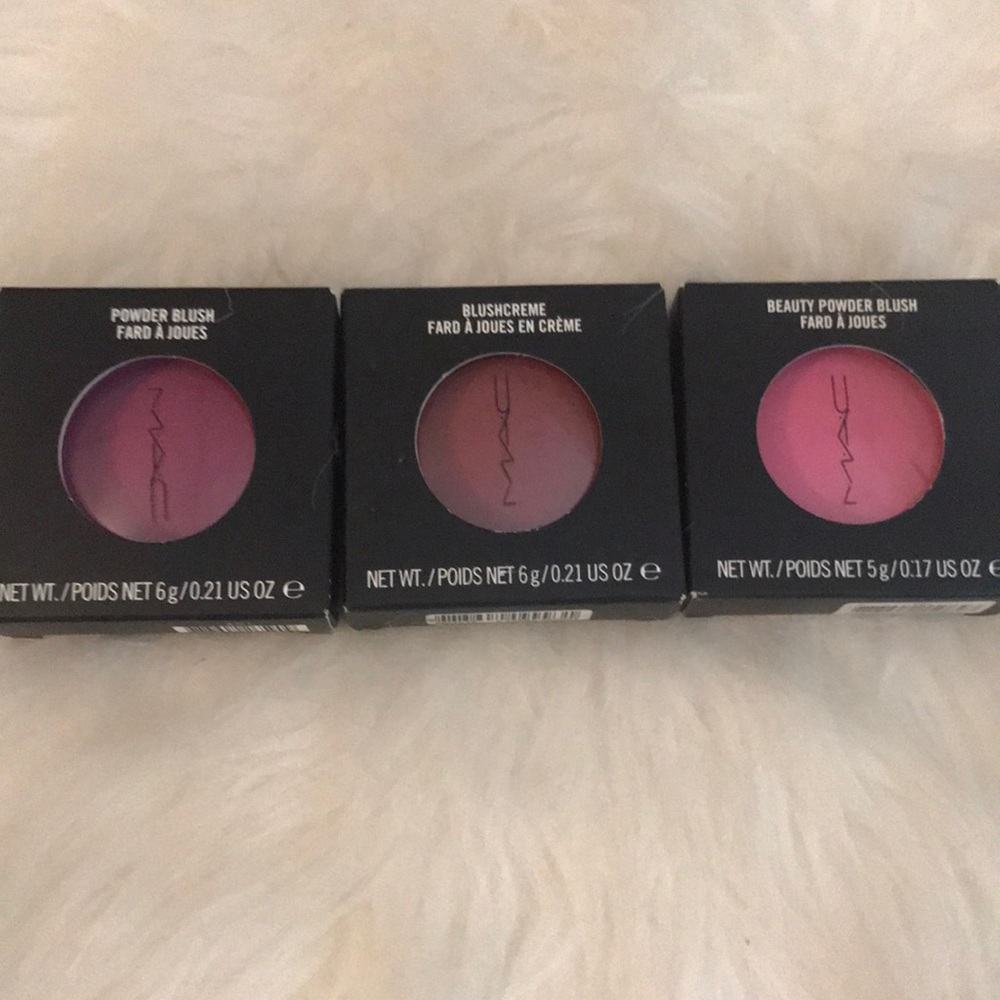 Powder blush & Creme Blush